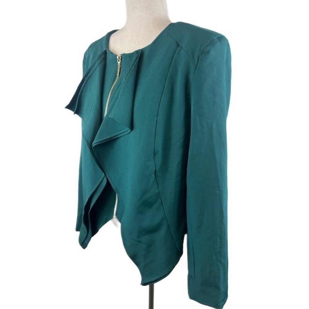 IMAN Global Chic Blazer Women's Size 1X Emerald Green Zip Ruffle Jacket New